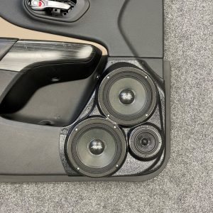 Dual 6.5" + 3.5" Front Door Speaker Pods – 2014–2023 Jeep Cherokee