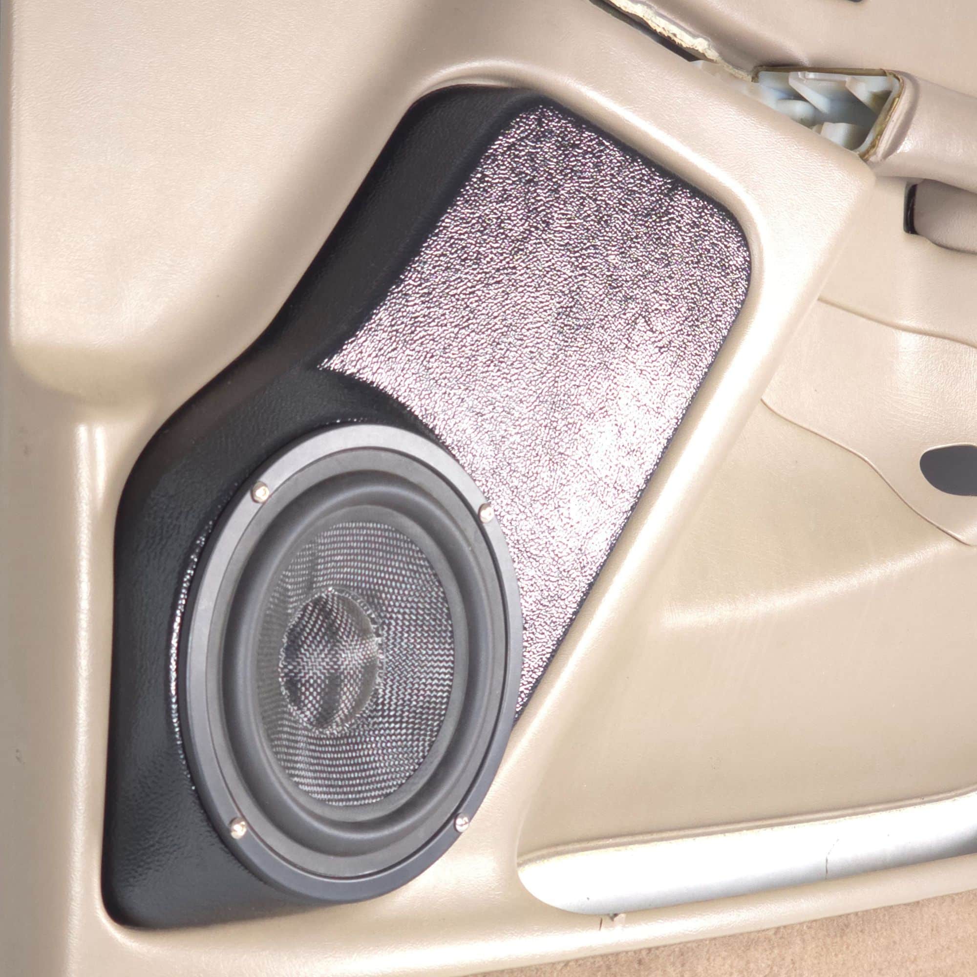 6.5" Flangeless Front Door Speaker Pods – 2000–2006 GM Fullsize Trucks and SUVs - Image 4
