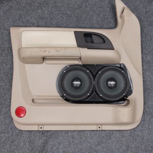 Dual 8" Front Door Speaker Pods – 2003–2006 Ford Expedition